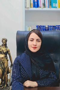 فاطمه بیرونی